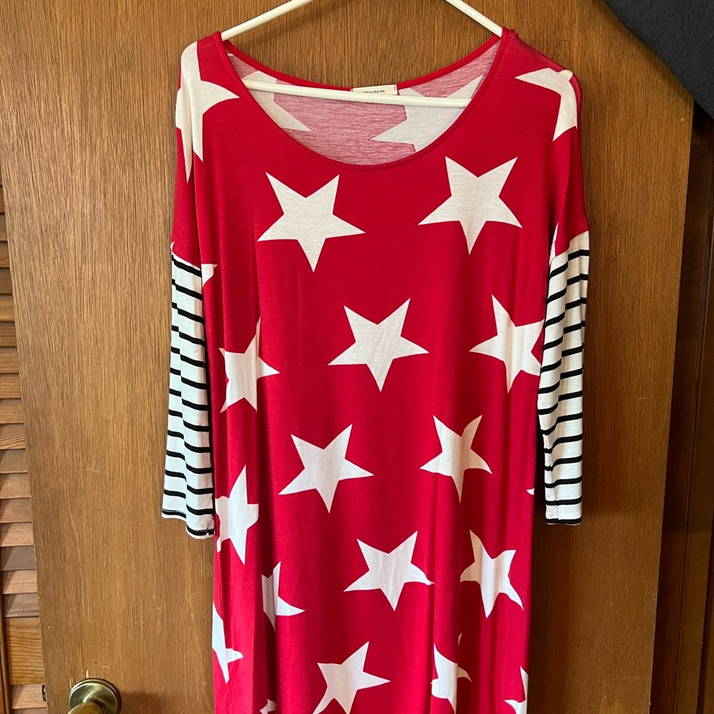 Red Star Pattern Dress with Striped Sleeves